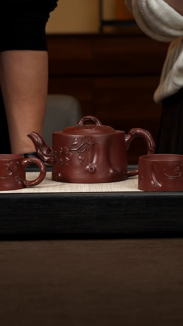 茶壶紫砂【P025】葡萄桩套组  400c  FXY