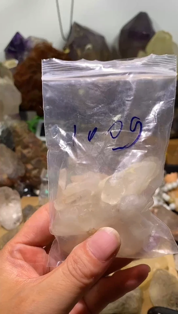 水晶珠宝半成品未镶嵌59号100g水晶柱消磁