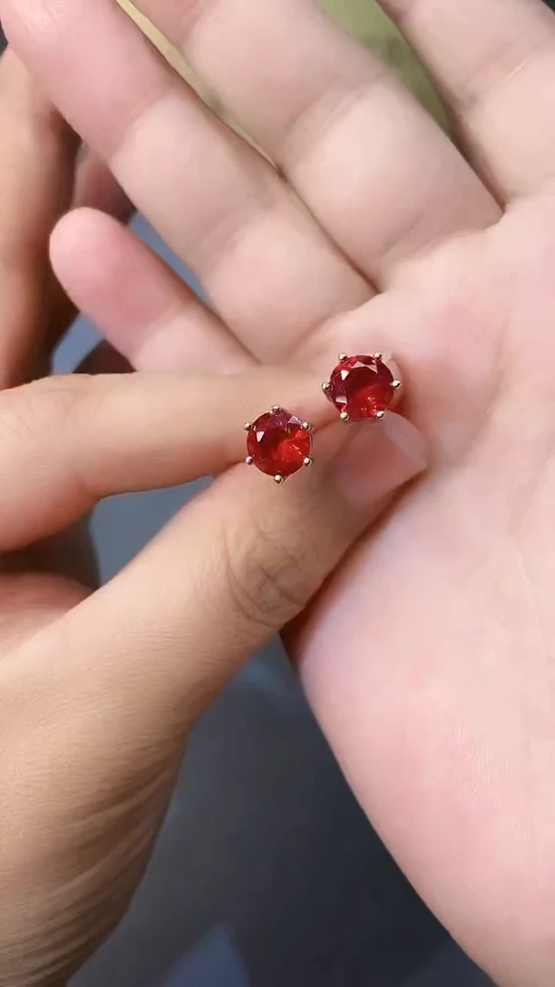【闪购商品】红宝石耳饰银S925镶嵌354