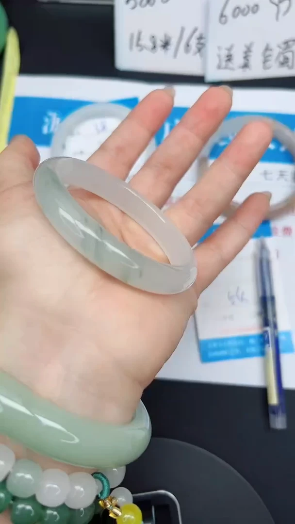 未镶嵌手镯石英质玉39-54/55