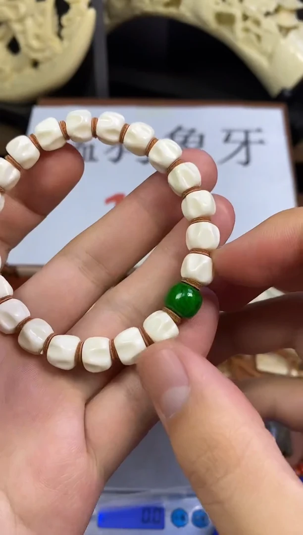猛犸独独10*8无相diy单圈带绿顶珠
