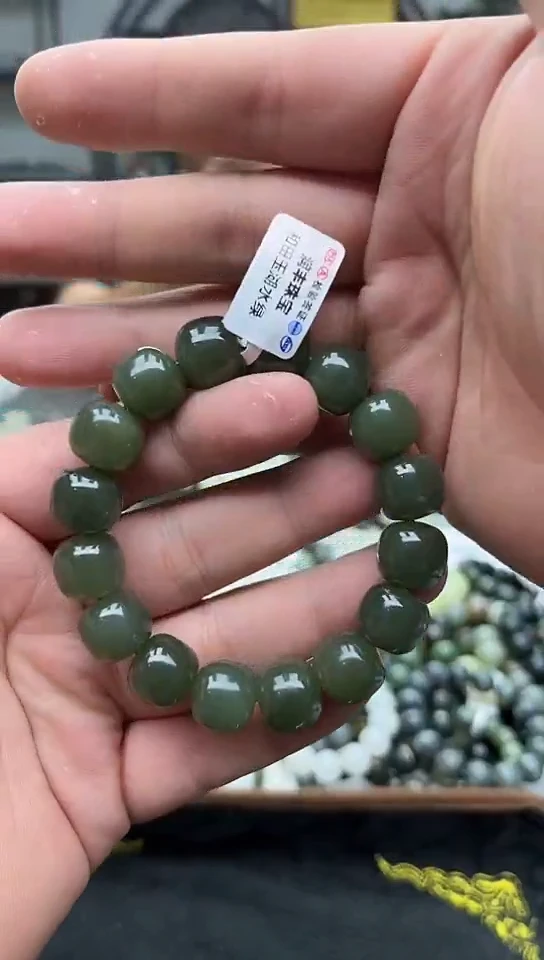 手串未镶嵌和田玉湖水绿14