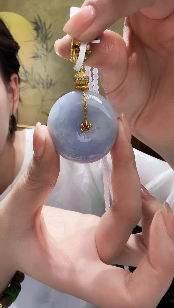 颈饰未镶嵌翡翠吊坠