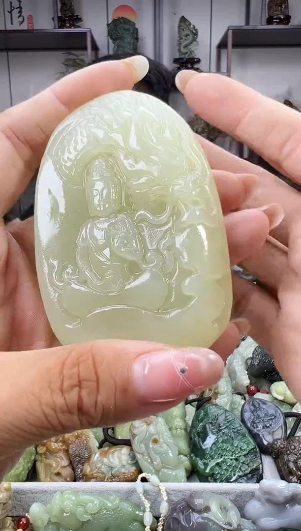 和田玉未镶嵌把件125