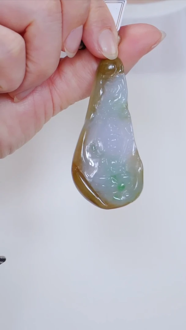 翡翠未镶嵌颈饰74【】