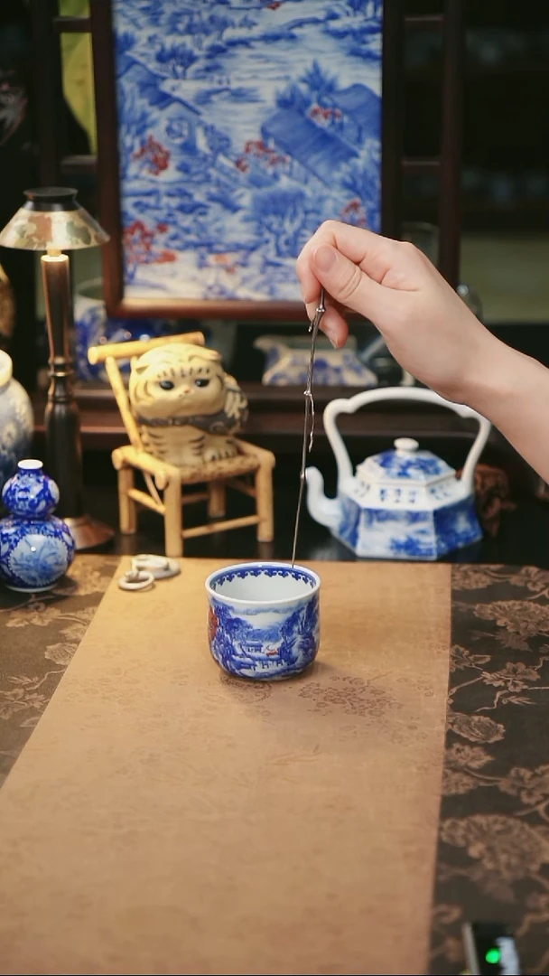 谷子窑 伞被风吹走钱袋杯
