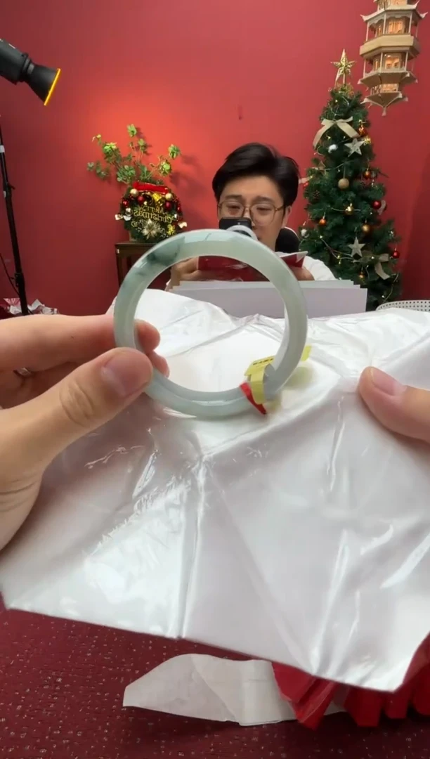 未镶嵌手镯翡翠翡翠手镯4