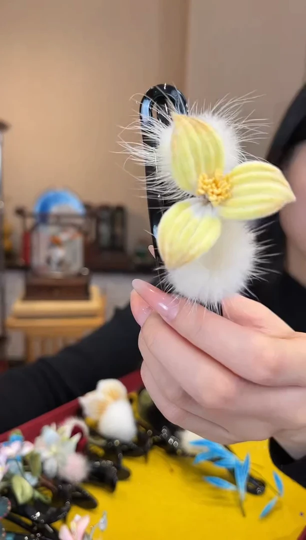 刺绣非遗绒花（发饰）