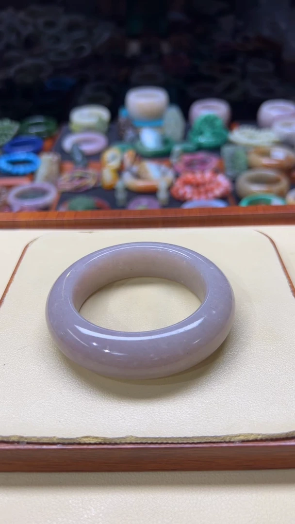 未镶嵌手镯石英质玉秣*074