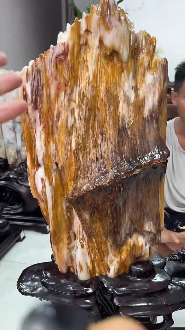缅甸天然树化玉摆件