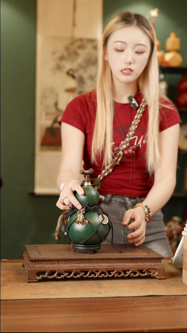 131号精品天然大漆酒葫芦一物一拍~