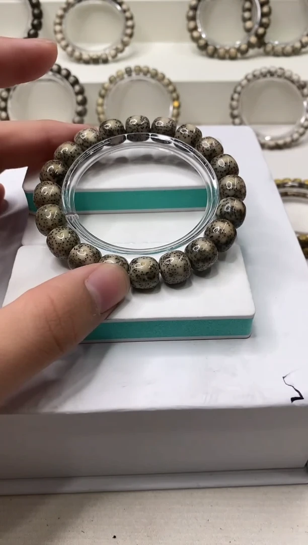 手串星月菩提226      b56