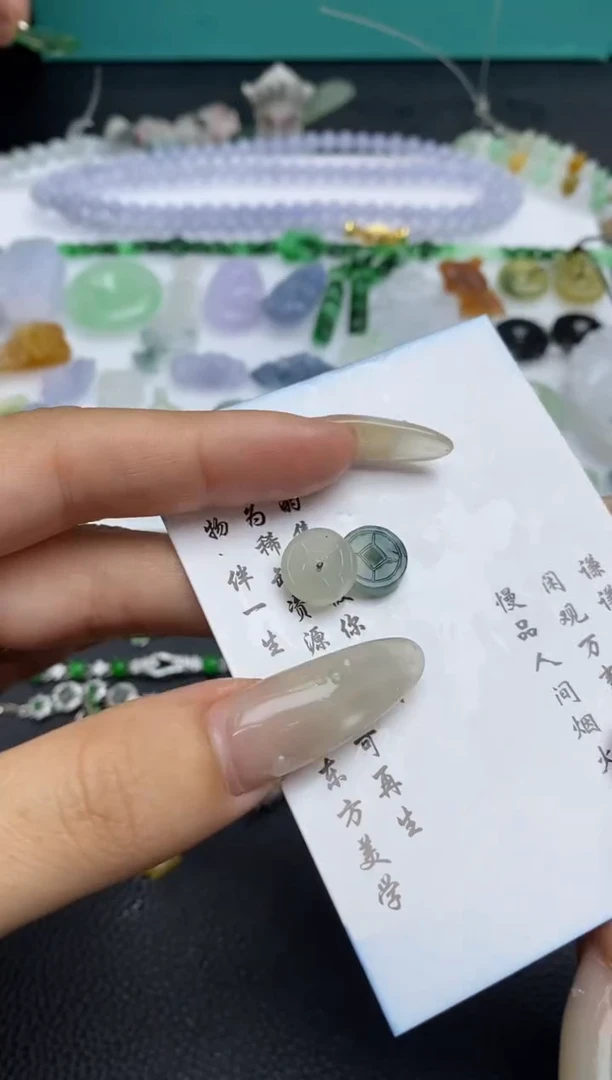 未镶嵌定制翡翠翡翠毛货~