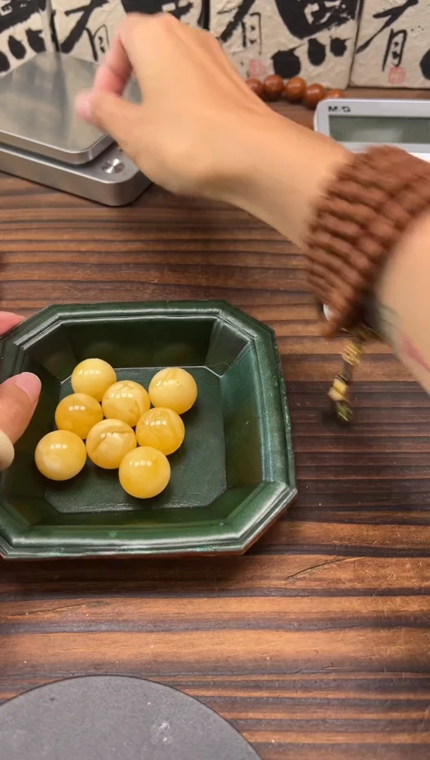 裸石蜜蜡未镶嵌蜜蜡配饰