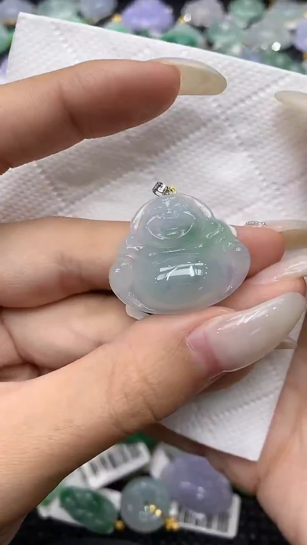 颈饰18K金镶嵌翡翠11111111111