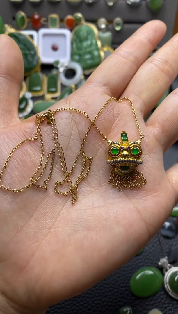 颈饰银S925镶嵌翡翠吊坠