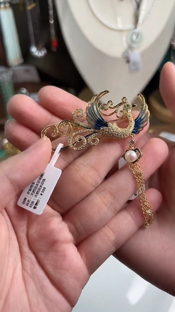 【闪购商品】淡水珍珠胸饰合金喜鸟胸针