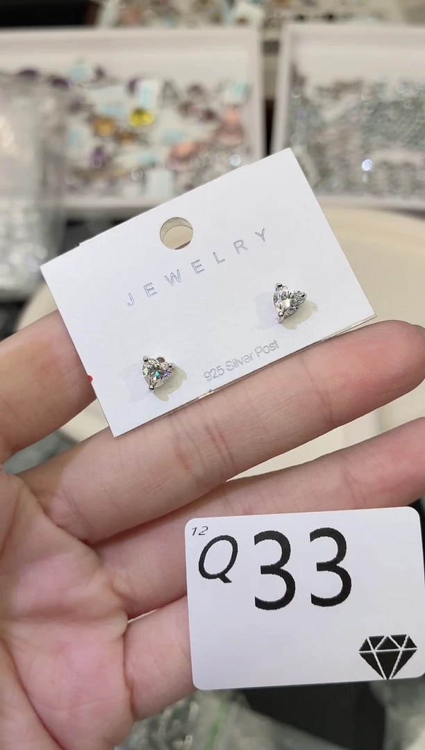 合成碳硅石925银多样性发一Q33