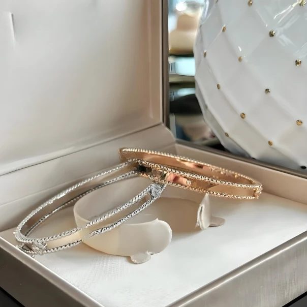 万花筒四叶草原创DIY装饰定制围巾