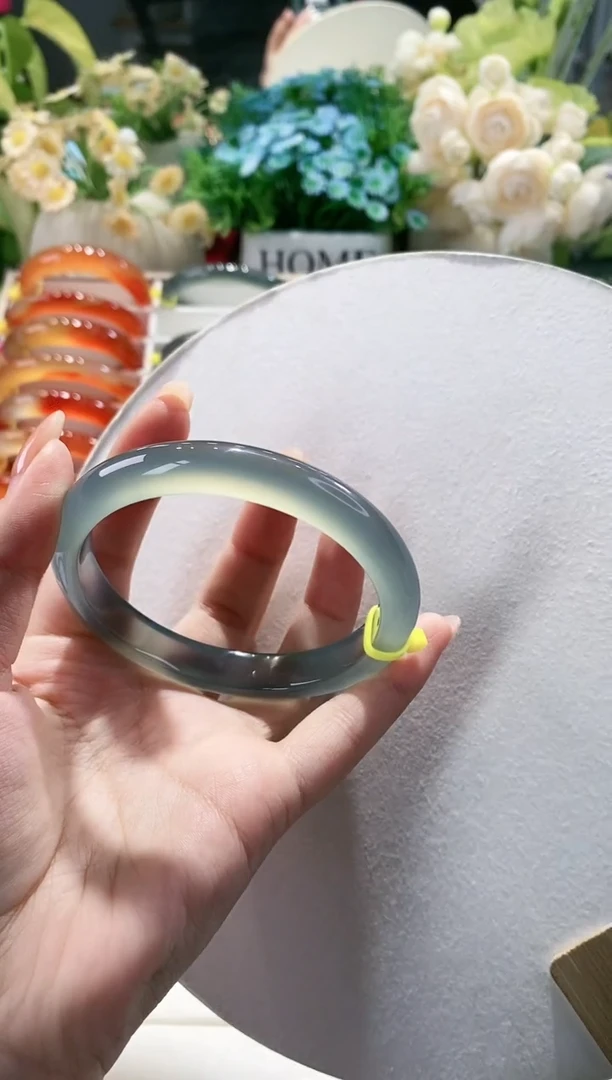 手镯玛瑙/玉髓未镶嵌45-63.8