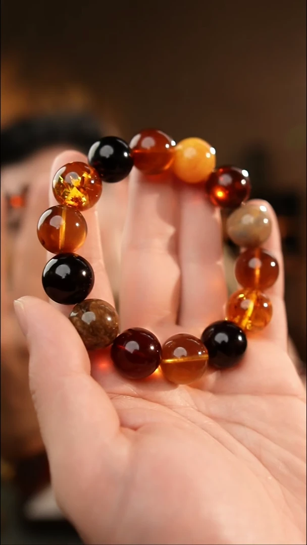 琥珀颈饰未镶嵌16+多宝手串