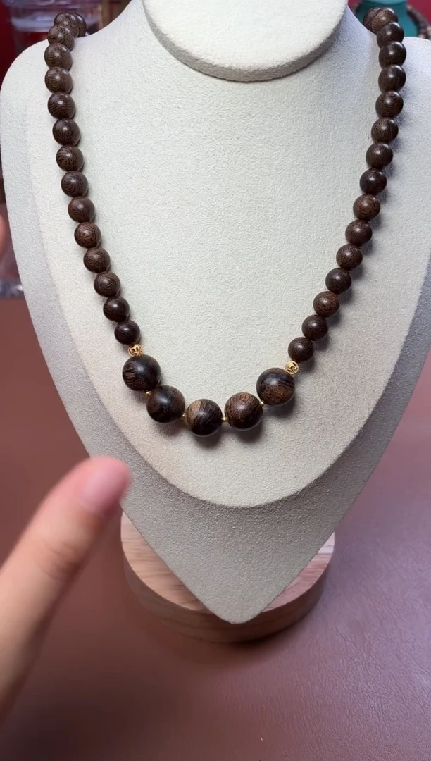 沉香手串沉水帝王玉化瘤疤白棋08配玉化瘤疤紫棋12三圈设计