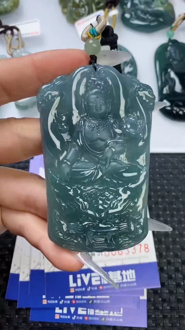 【闪购商品】翡翠颈饰未镶嵌111111111111111
