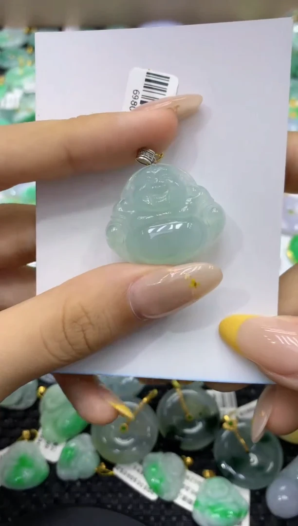 颈饰18K金镶嵌翡翠天然缅甸翡翠A货