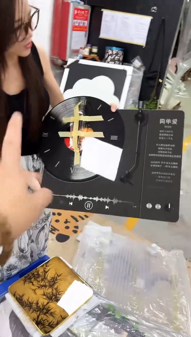 竖款阿**七仓库清货  默认瑕疵