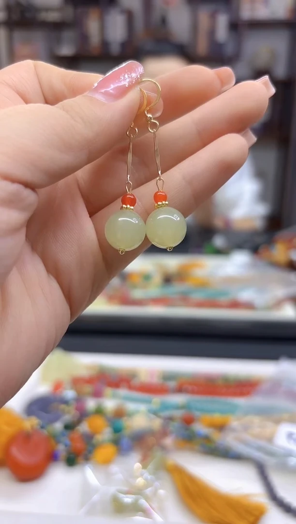 【闪购商品】和田玉耳饰14K金镶嵌E702