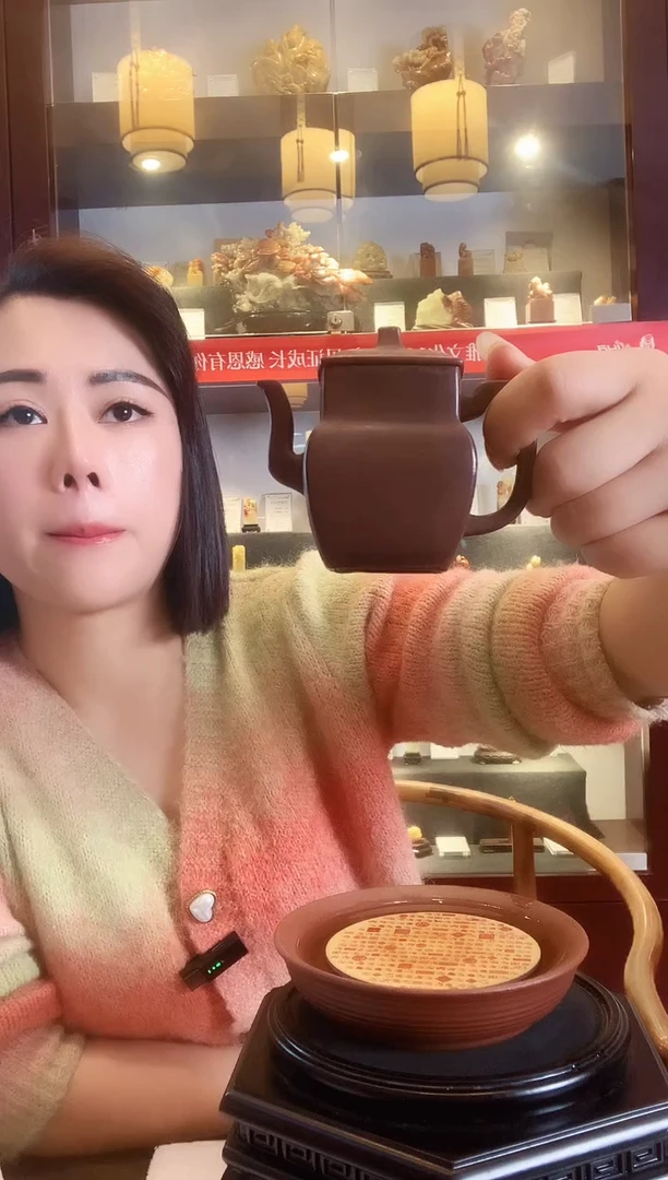 摆件紫砂壶  四方宫灯  陆明生