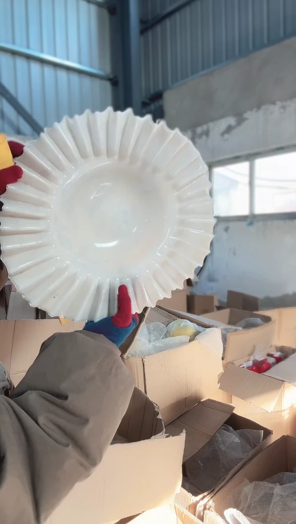 038直播玻璃花瓶