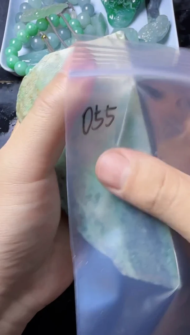 【闪购商品】翡翠颈饰未镶嵌055翡翠