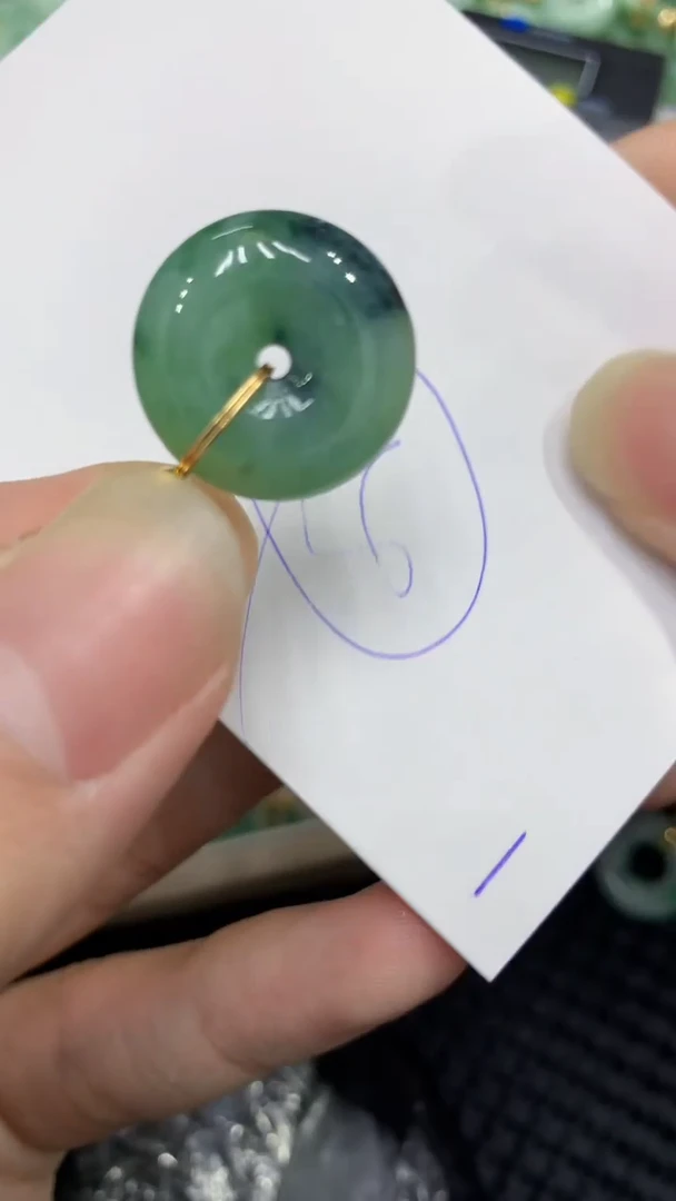 颈饰未镶嵌翡翠缅甸A货翡翠