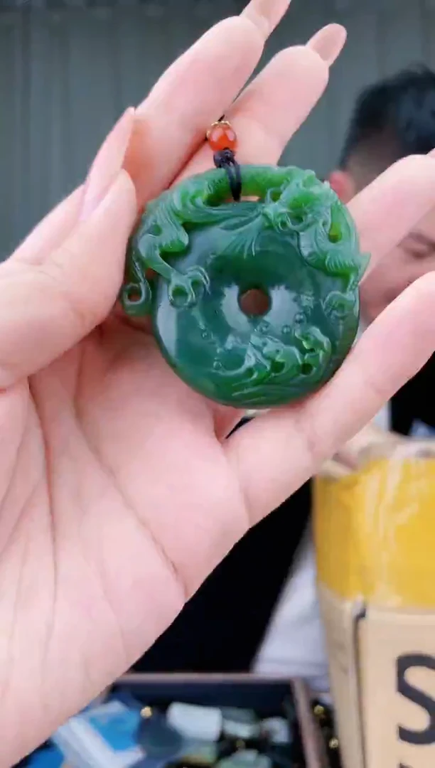 未镶嵌和田玉挂件拍一发一，多样性发货！