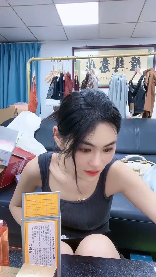 中脉内裤发2，，，，