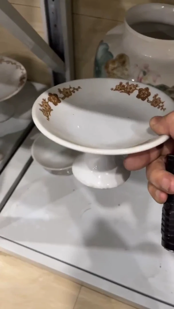 微瑕湖南醴陵釉下五彩陶瓷