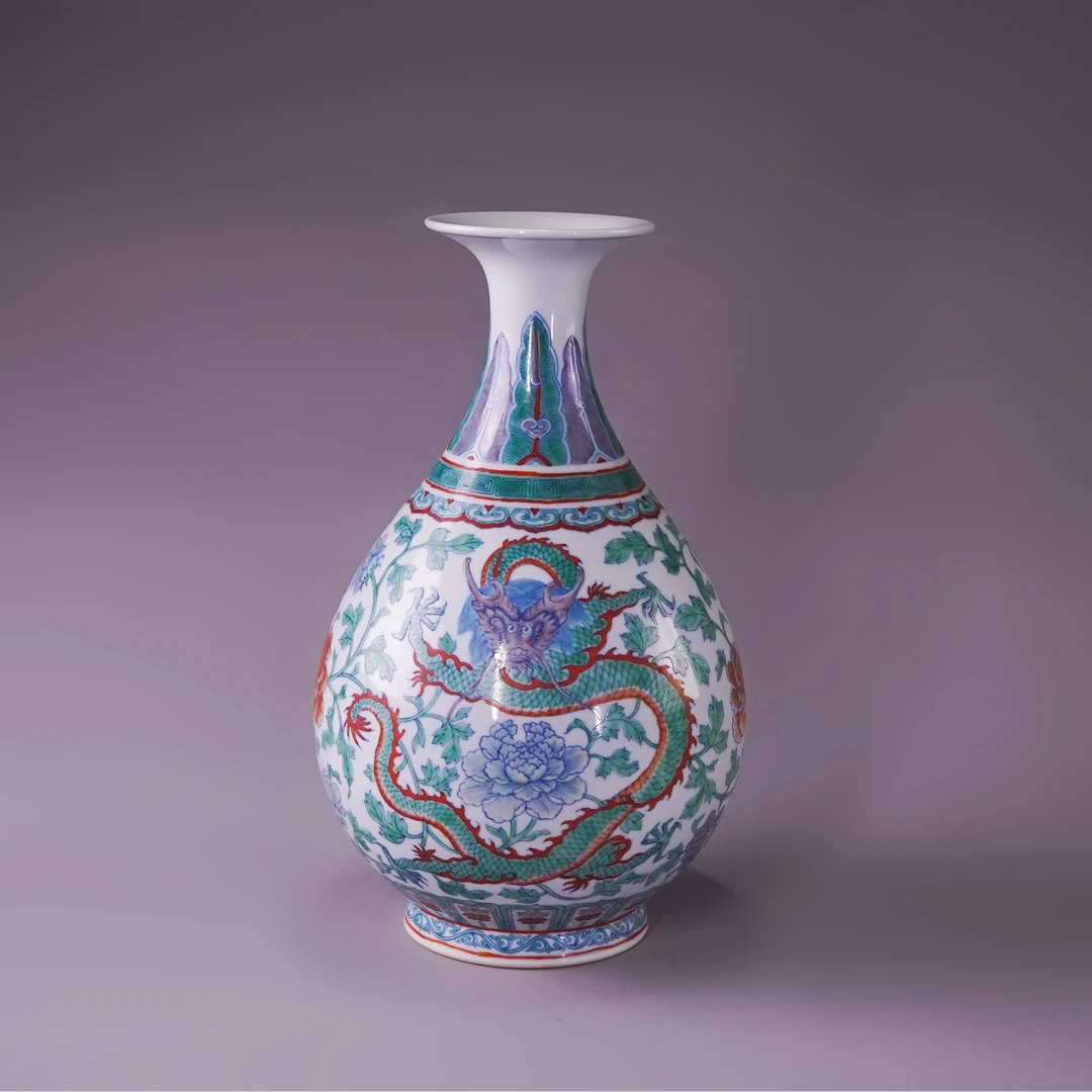 LOT006 民国斗彩龙凤纹玉壶春瓶