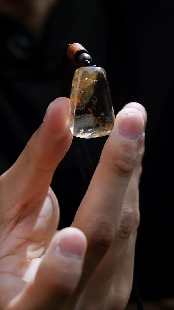 吊坠(赠链)未镶嵌水晶水晶