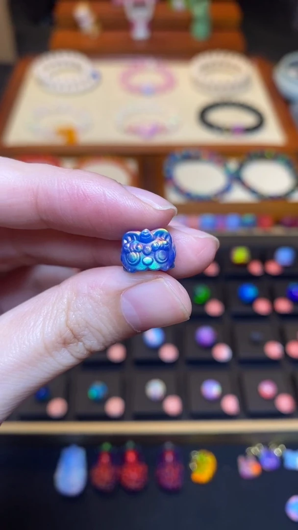 树脂制品人工欧泊11mm+小墩墩14