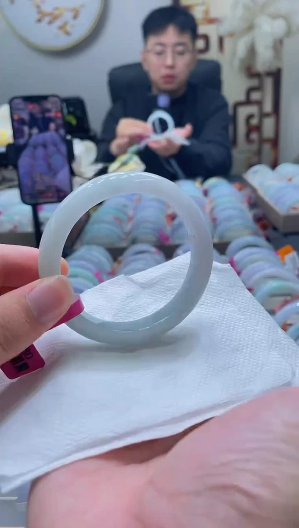未镶嵌手镯翡翠05-56
