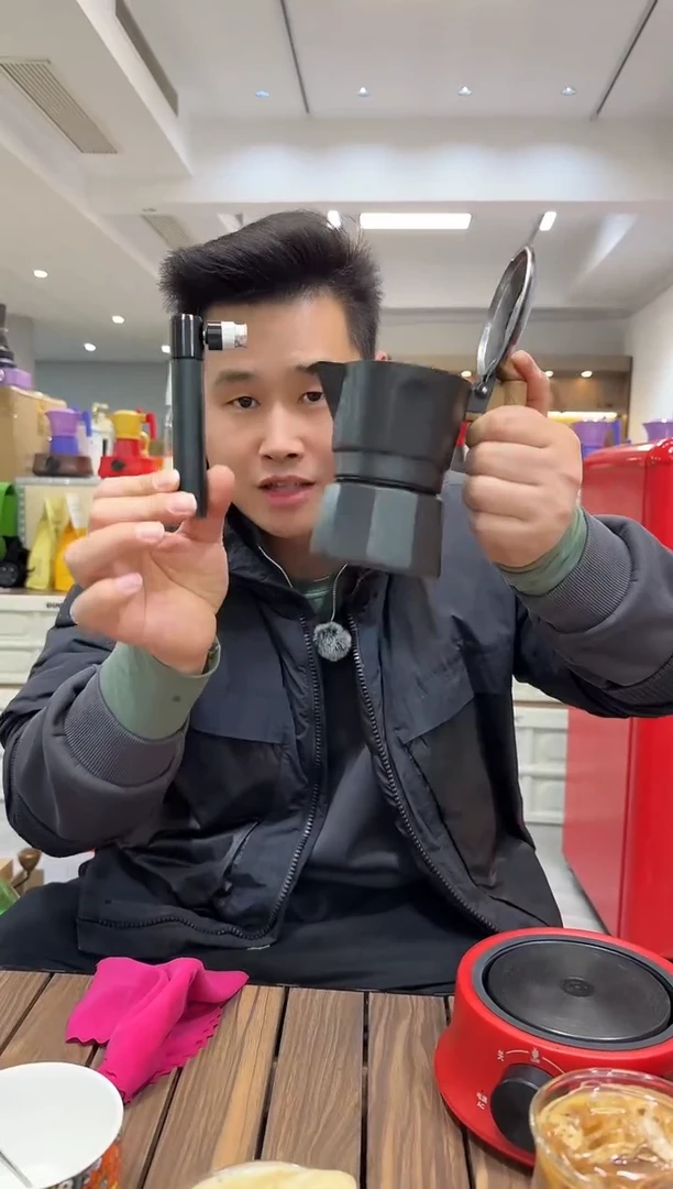 黑晶双阀摩卡壶+黑色气筒和气嘴