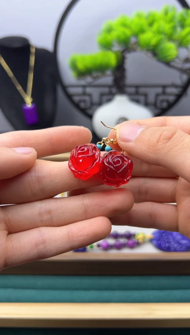 【闪购商品】血珀耳饰14K金镶嵌E215