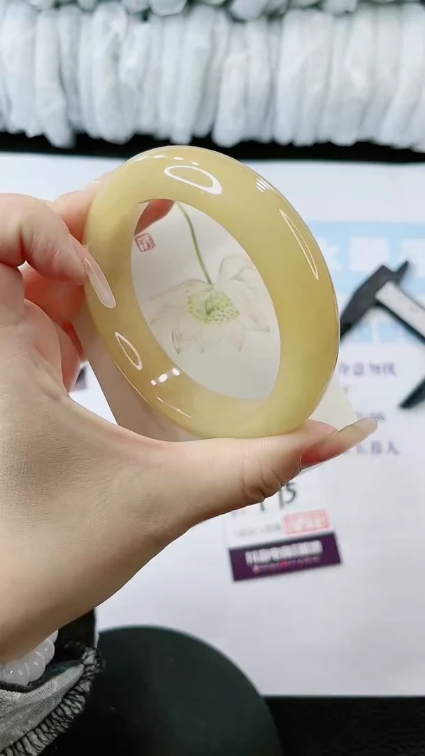 【闪购商品】石英质玉手镯未镶嵌多样性发货P95