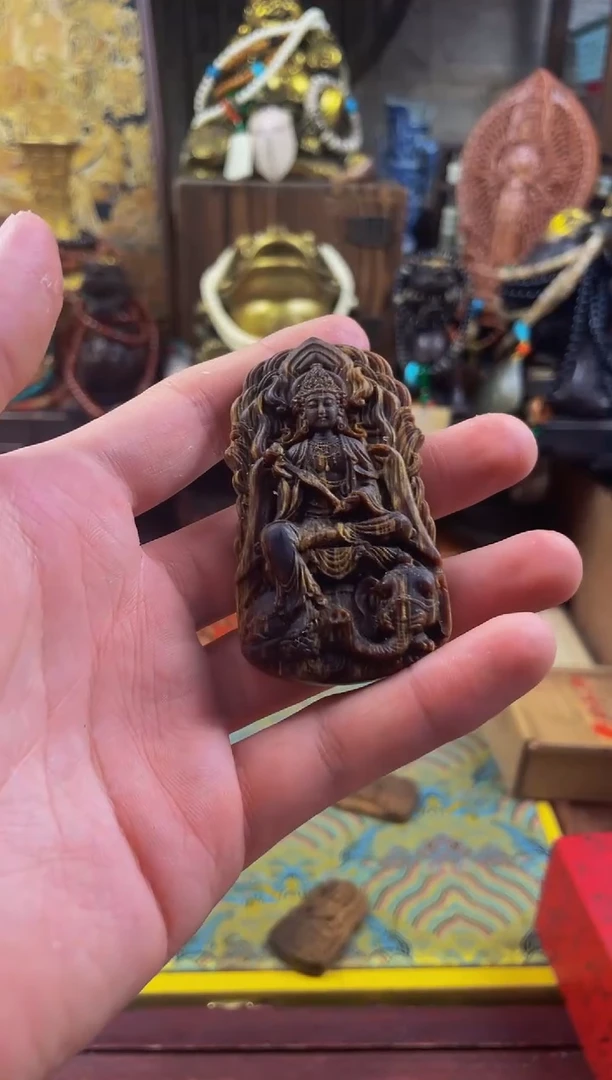 普贤   小熊拖鞋直播精选推荐