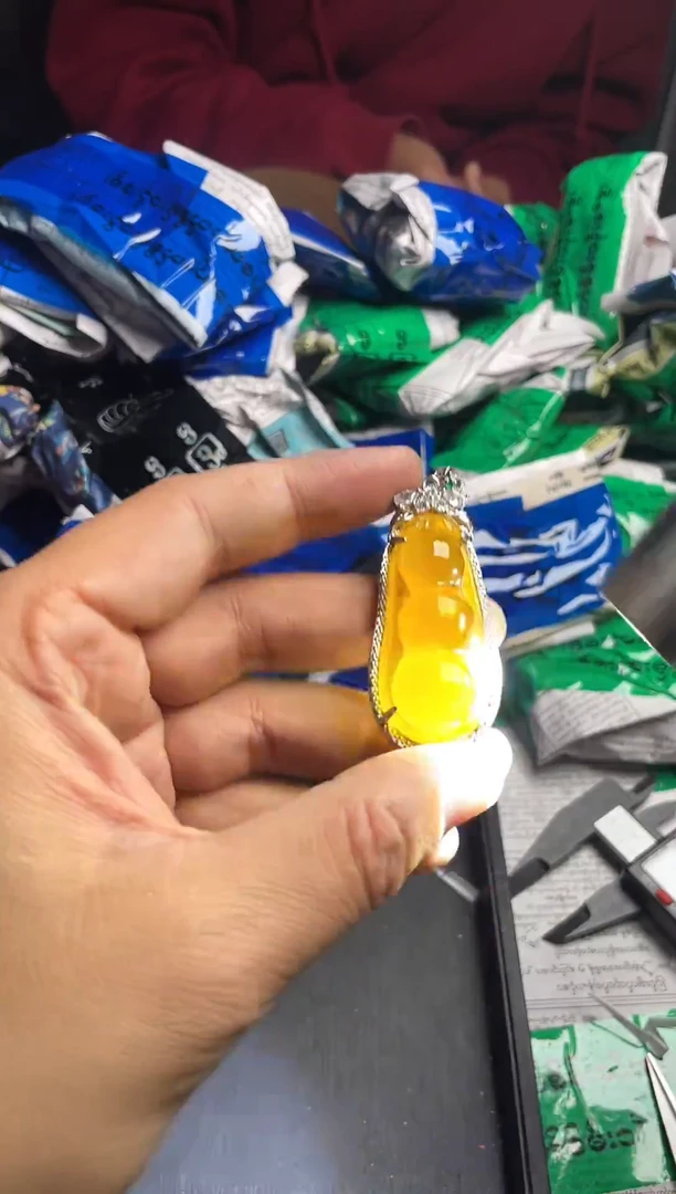 强子收货--所见即所得--多样性发货--FH422黄色豆子