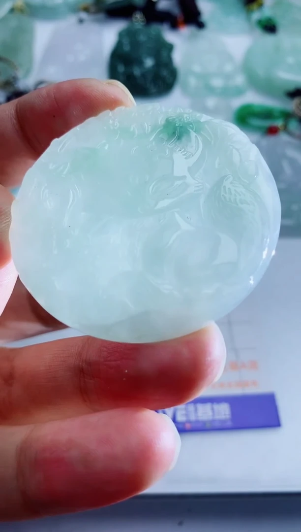【闪购商品】翡翠吊坠(不含链)未镶嵌1