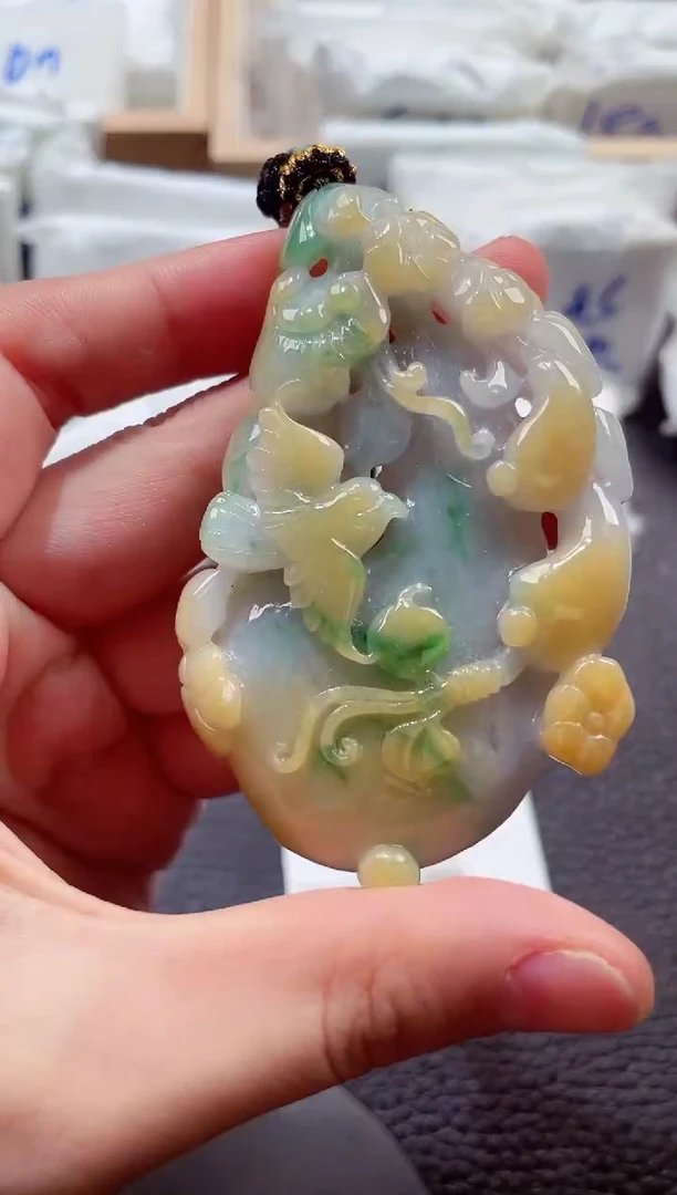 颈饰未镶嵌翡翠00007841