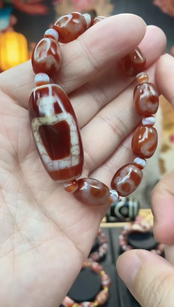 【闪购商品】玛瑙/玉髓手串未镶嵌玛瑙宝瓶手串