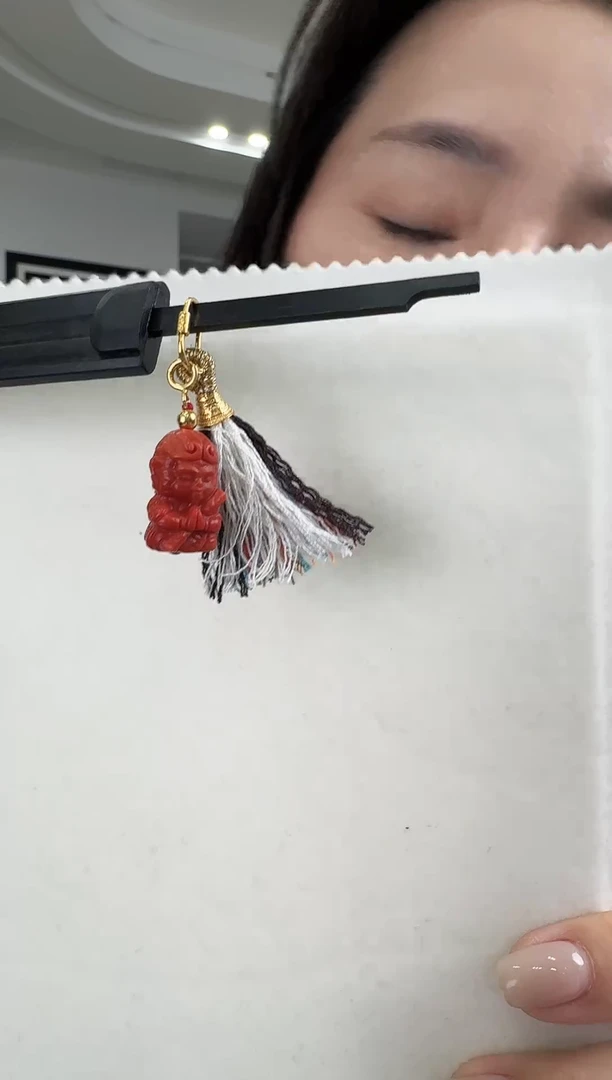 吊坠(赠链)合金南红玛瑙精美的吊坠